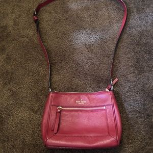 Adorable Kate spade crossbody